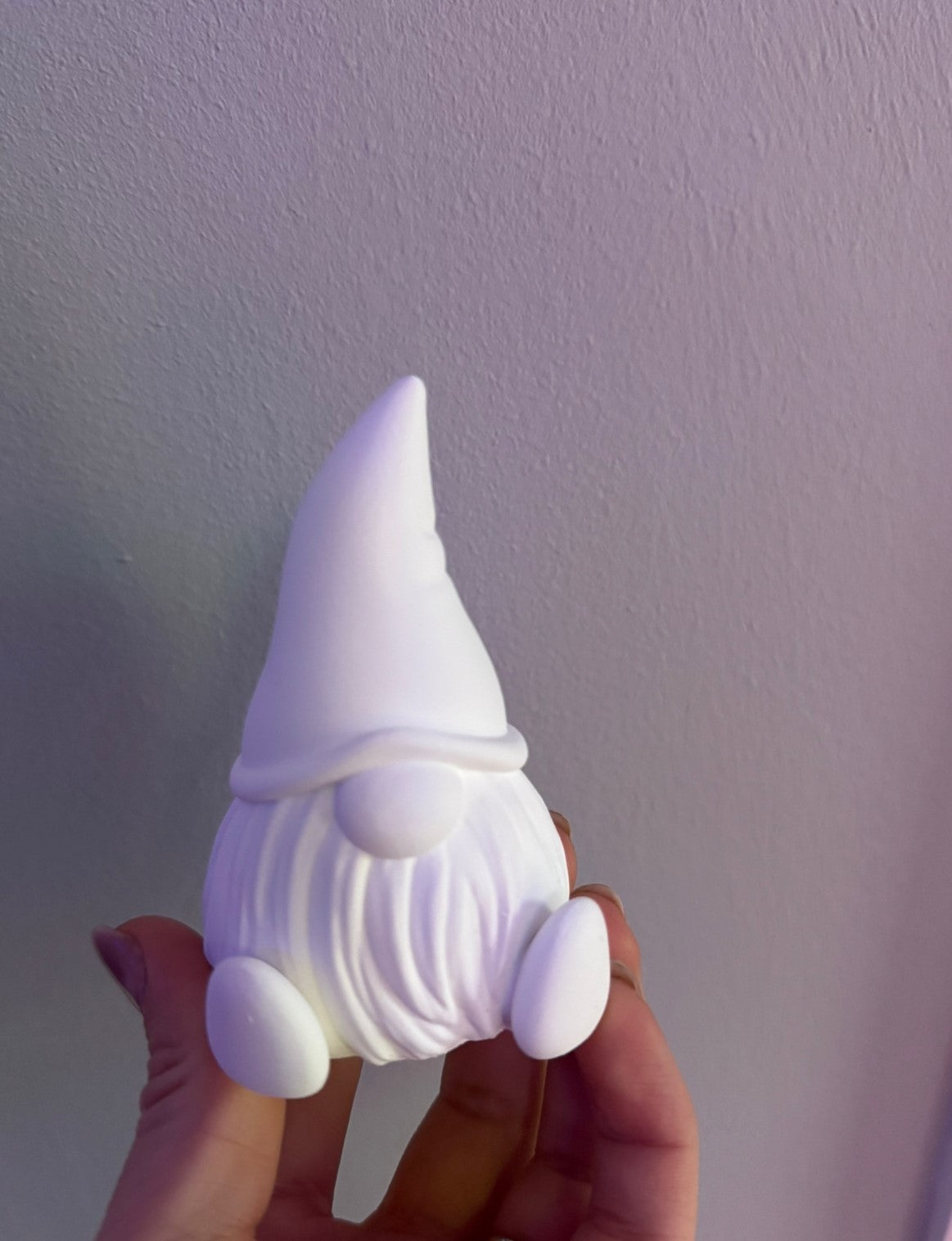 Handgemachter Ton-Wichtel